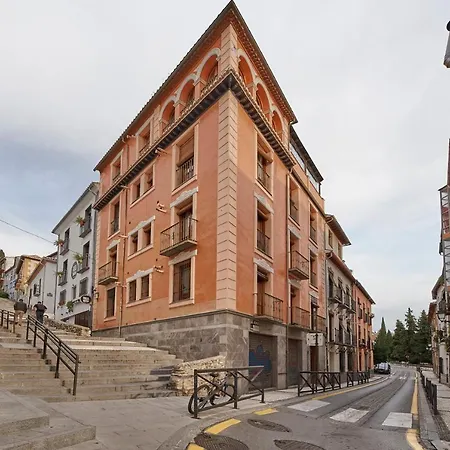 Deluxe * Гранада