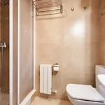 Apartment Deluxe *